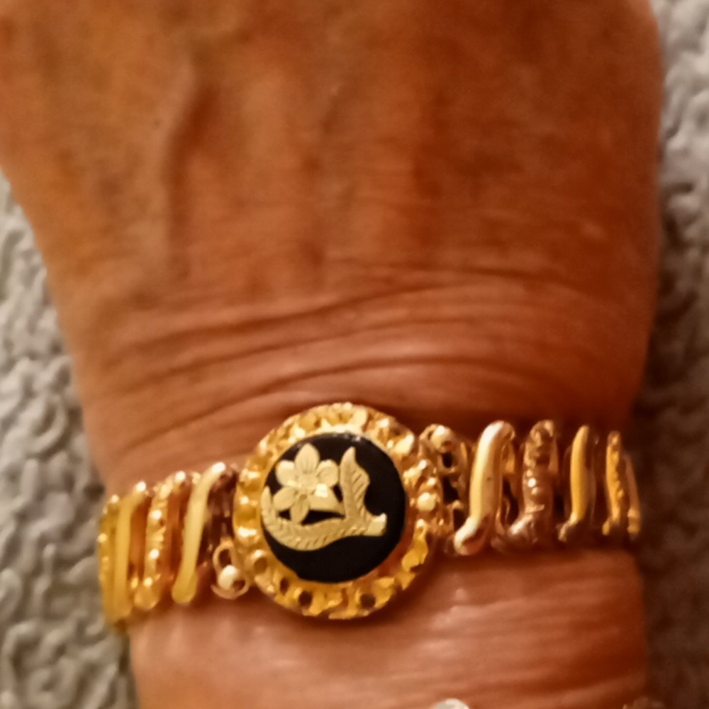 Antique 1/20 12k Gold filled bracelet & pendant